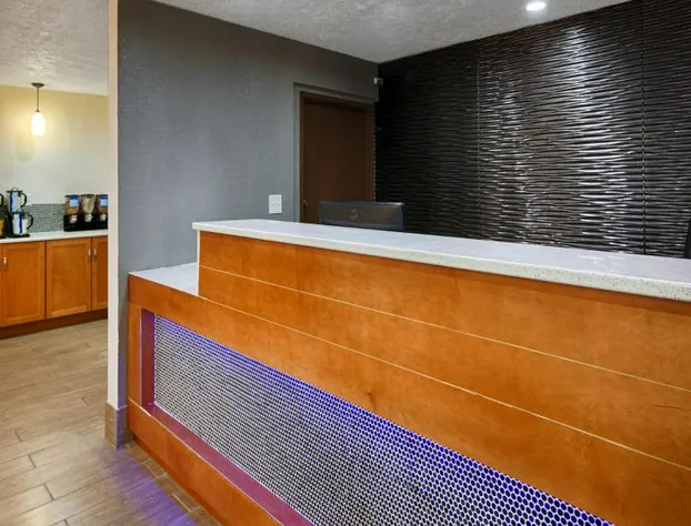 Baymont by Wyndham Danville IL hotel detail image 2