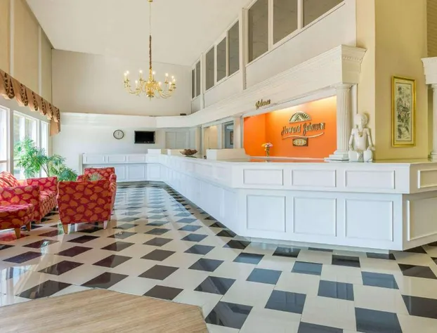 Howard Johnson by Wyndham Williamsburg hotel detail image 2