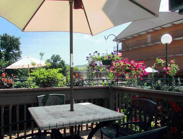 Arbors at Island Landing Hotel & Suites hotel detail image 4