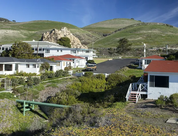The Tides Oceanview Inn and Cottages hotel detail image 3