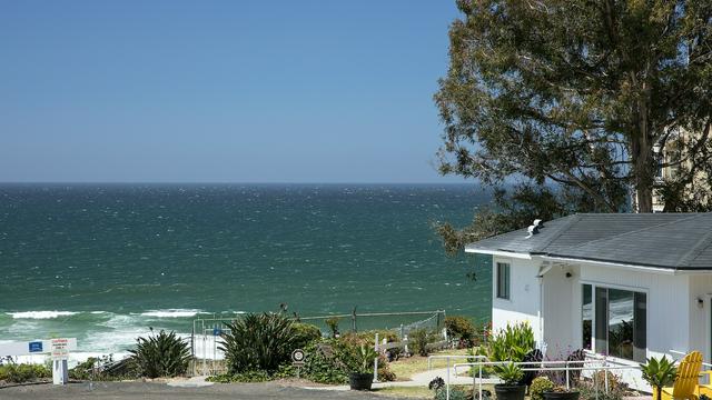 The Tides Oceanview Inn and Cottages hotel detail image 3