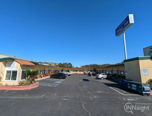 Deluxe Inn hotel detail image 4