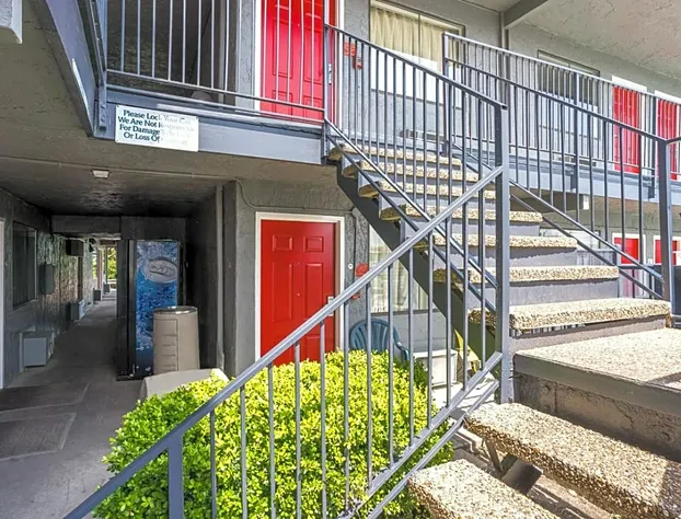 Motel 6 Fort Worth, TX - East hotel detail image 3