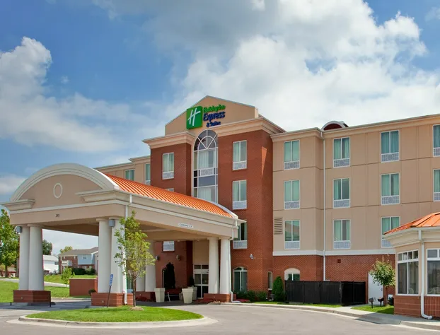 Holiday Inn Express Hotel & Suites Kansas City - Grandview by IHG hotel detail image 3