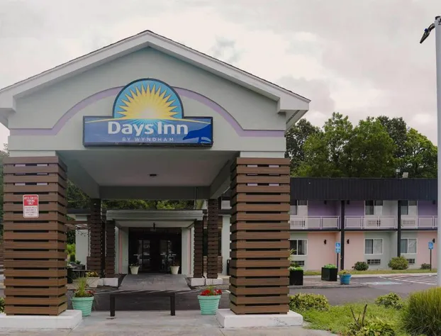 Days Inn by Wyndham Southington hotel detail image 3