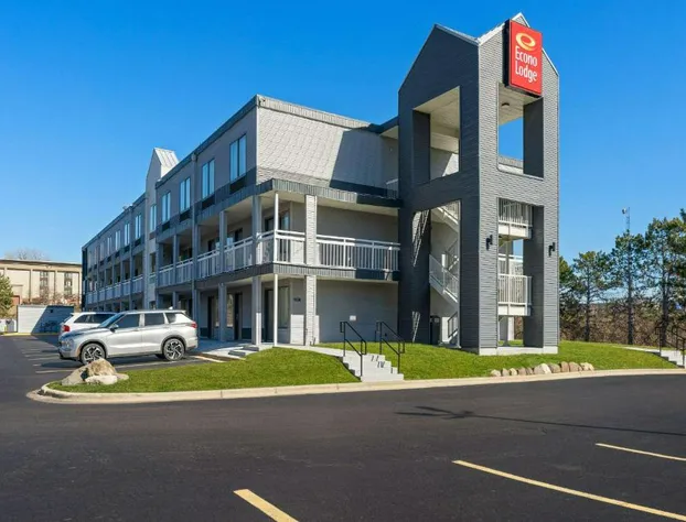 Econo Lodge Rockford Casino Area hotel detail image 2