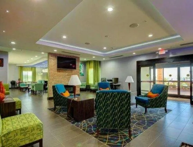 Comfort Inn & Suites Tulsa I-44 West - Rt 66 hotel detail image 1