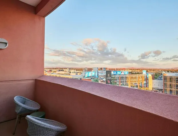 Renaissance® Phoenix Glendale Hotel & Conference Center hotel detail image 4