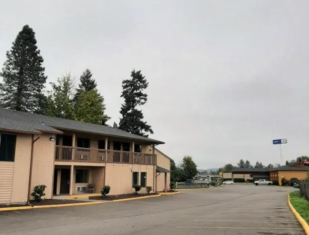 Centralia Inn hotel detail image 2