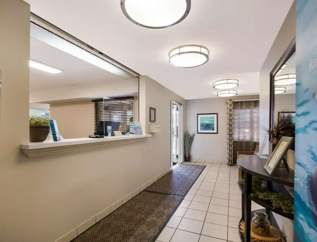 Sonesta Simply Suites St Louis Earth City hotel detail image 4