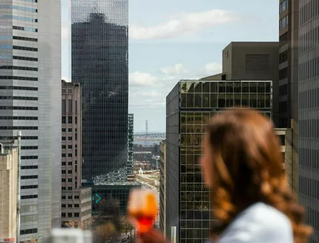 Renaissance Montreal Downtown Hotel hotel detail image 3