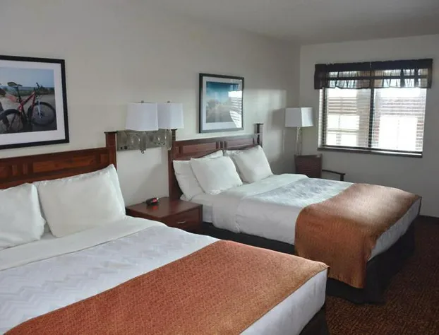 Roosevelt Inn and Suites hotel detail image 4