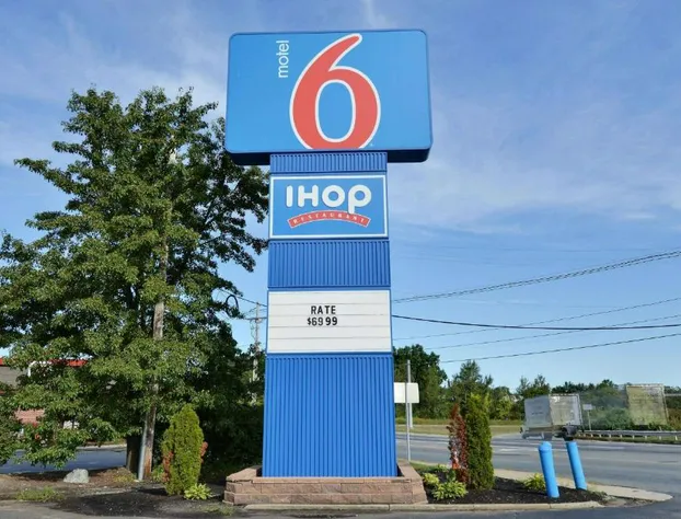 Motel 6 Tewksbury, MA - Boston hotel detail image 4
