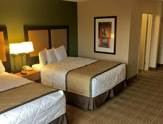 Extended Stay America Suites Cleveland Airport North Olmsted hotel detail image 4