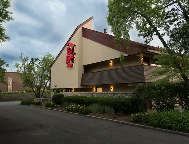 Red Roof Inn Rockford East – Casino District hotel detail image 1