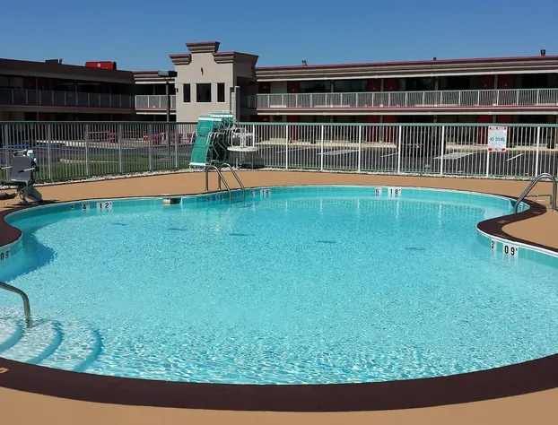 Ramada Hotel & Conference Center by Wyndham Edgewood hotel detail image 1