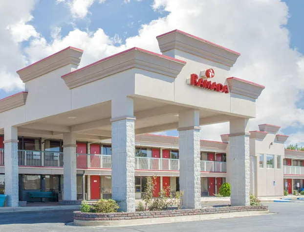 Ramada Hotel & Conference Center by Wyndham Edgewood hotel detail image 2