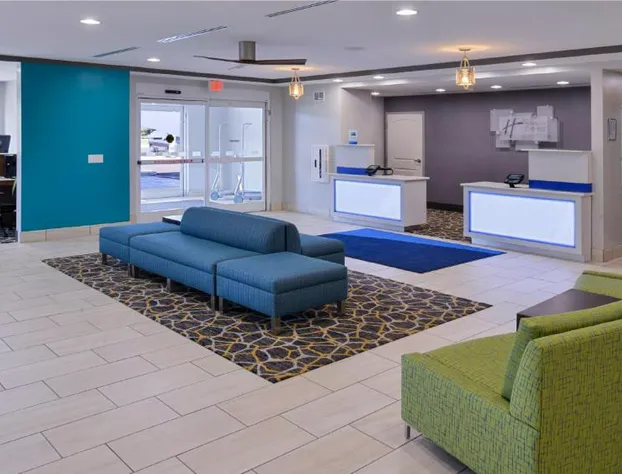 Holiday Inn Express & Suites Lexington Midtown - I-75 by IHG hotel detail image 4