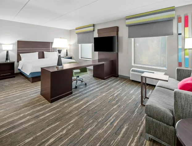 Hampton Inn & Suites Camp Springs/Andrews AFB hotel detail image 3