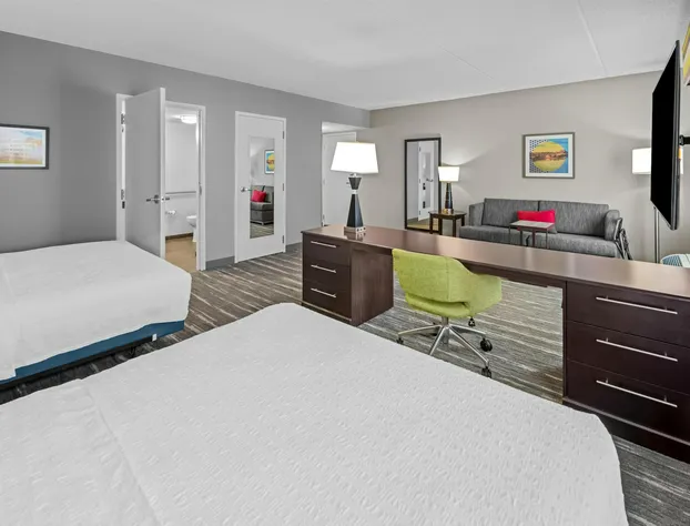 Hampton Inn & Suites Camp Springs/Andrews AFB hotel detail image 4