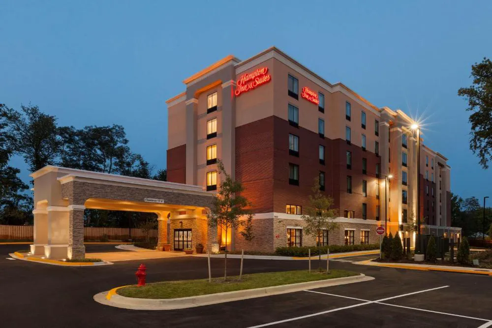 Hampton Inn & Suites Camp Springs/Andrews AFB hotel hero