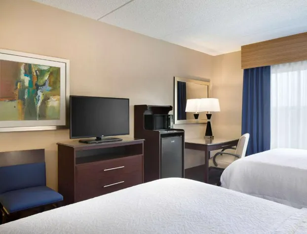 Hampton Inn & Suites Camp Springs/Andrews AFB hotel detail image 3