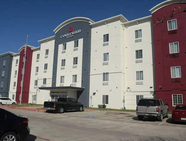 Candlewood Suites Houston I-10 East by IHG hotel detail image 4
