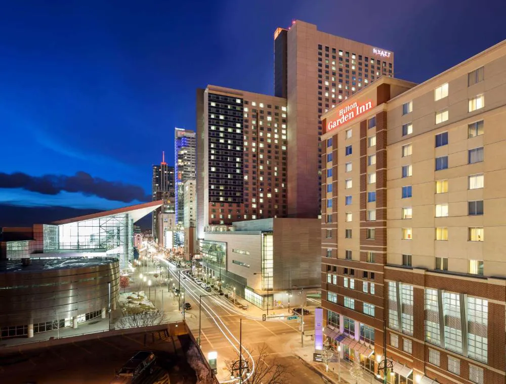 Hilton Garden Inn Denver Downtown hotel hero