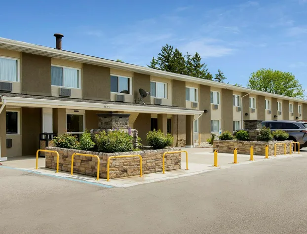 Rodeway Inn & Suites Grand Rapids Southeast hotel detail image 1