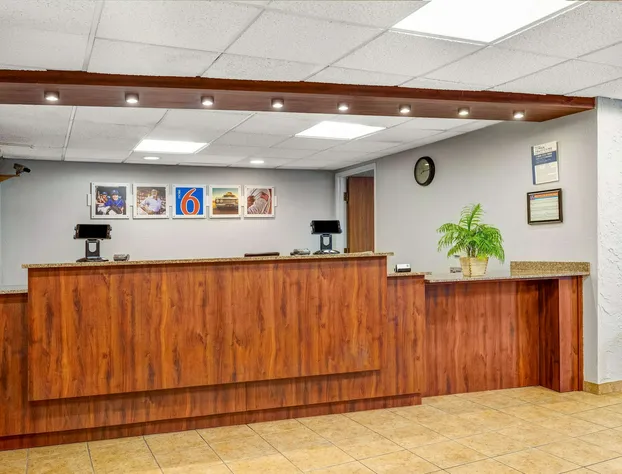 Motel 6 Elk Grove Village, IL - O'Hare hotel detail image 4