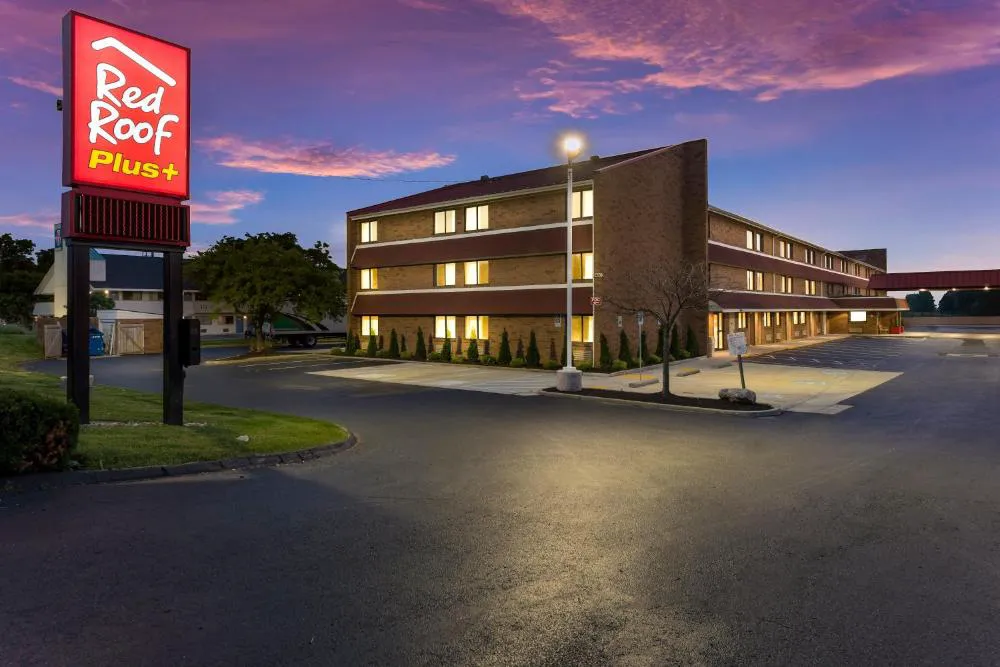 Red Roof Inn PLUS+ Columbus - Worthington hotel hero