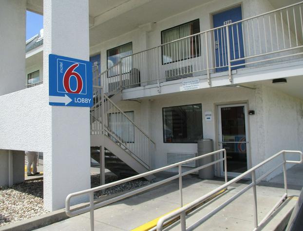 Motel 6 Austin, TX hotel detail image 4