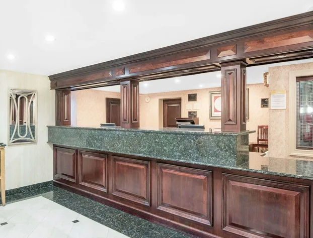 Days Inn by Wyndham Springfield/Phil.Intl Airport hotel detail image 1