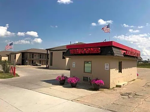 American Inn Council Bluffs hotel hero