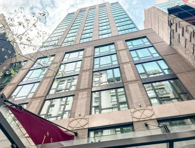 Executive Hotel Le Soleil New York hotel detail image 2