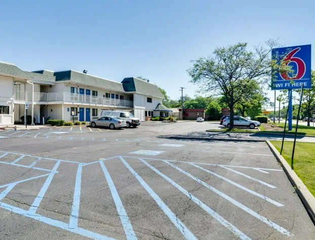 Motel 6 Schiller Park, IL - Chicago O'Hare hotel detail image 3