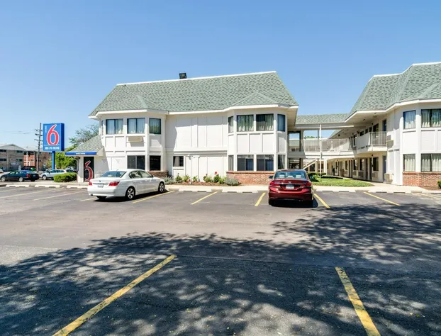 Motel 6 Schiller Park, IL - Chicago O'Hare hotel detail image 2