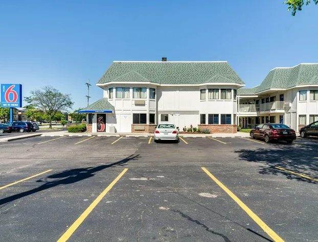 Motel 6 Schiller Park, IL - Chicago O'Hare hotel detail image 4