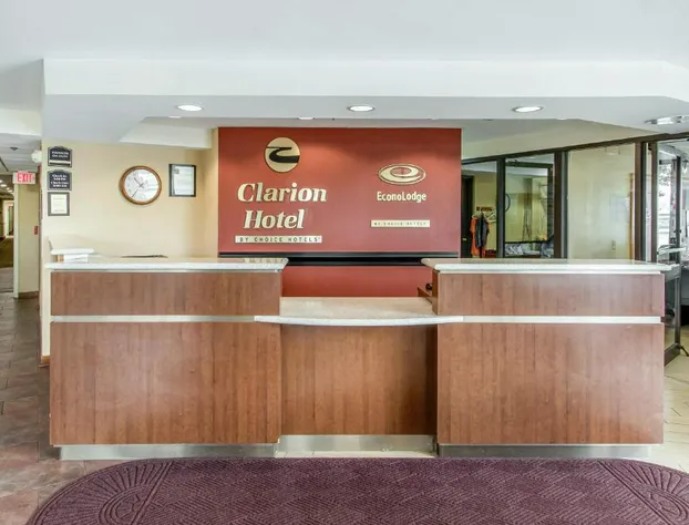 Econo Lodge Broken Arrow hotel detail image 2