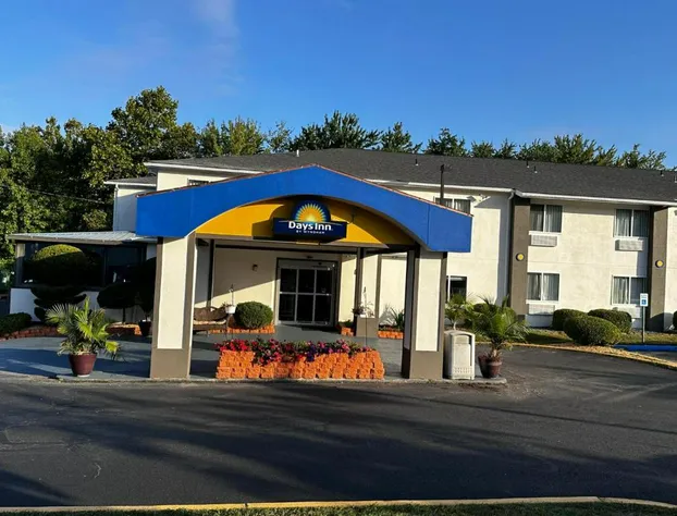 Days Inn by Wyndham Runnemede Philadelphia Area hotel detail image 4