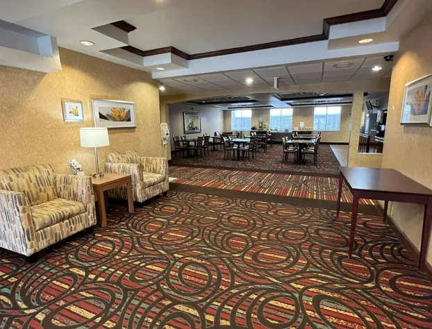 Quality Suites Midland North Loop 250 hotel detail image 2