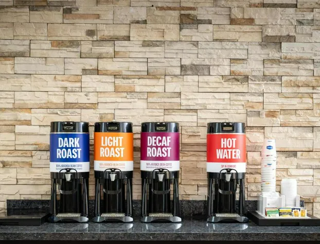 Hampton Inn & Suites La Crosse Downtown hotel detail image 2