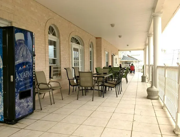 Belmar Inn hotel detail image 3