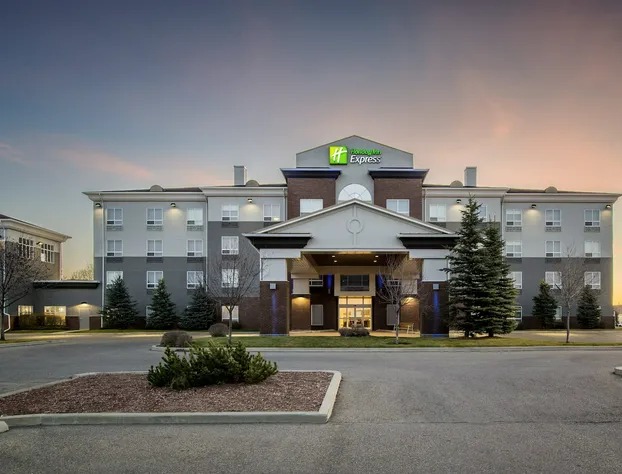 Holiday Inn Express Hotel & Suites Airdrie-Calgary North by IHG hotel detail image 1