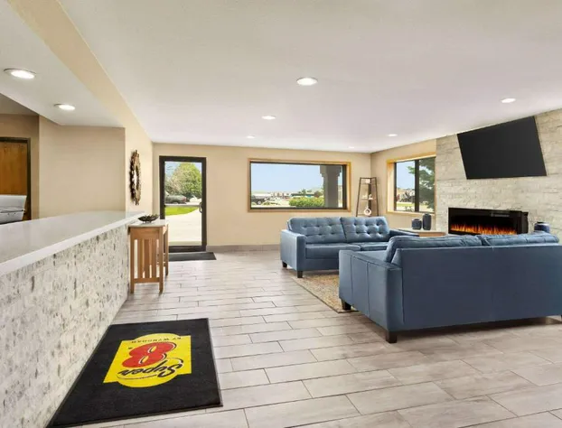 Super 8 by Wyndham Ankeny/Des Moines Area hotel detail image 4