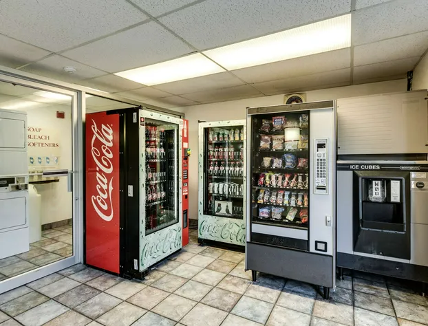 Motel 6 Spokane, WA - West hotel detail image 2