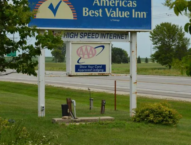 Americas Best Value Inn Suburban Motel hotel detail image 1