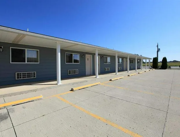 Americas Best Value Inn Suburban Motel hotel detail image 2