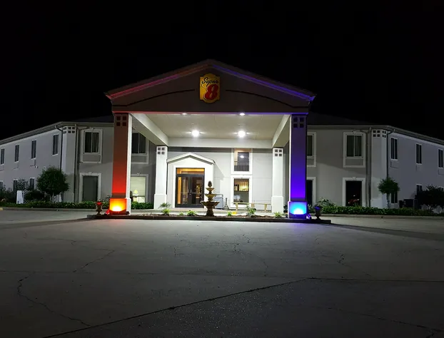 Quality Inn Calvert City - Paducah East hotel detail image 1