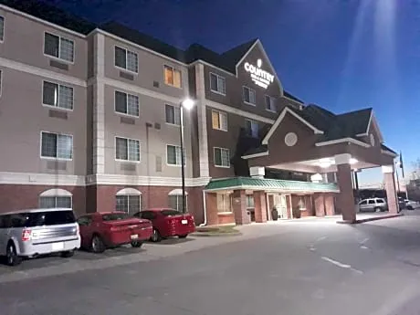 Country Inn & Suites by Radisson, DFW Airport South, TX hotel hero